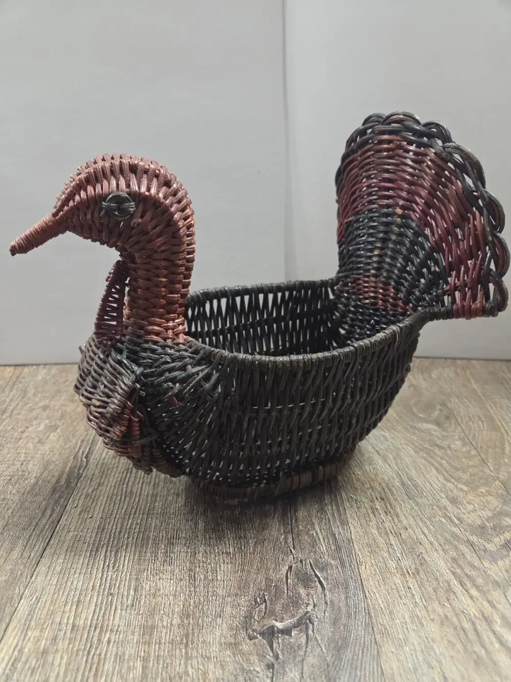 Vintage Colorful Wicker Turkey Basket Thanksgiving Fall Country Rustic 6